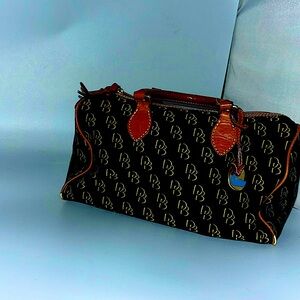 Dooney & Bourke Signature Satchel Shoulder Handbag Purse